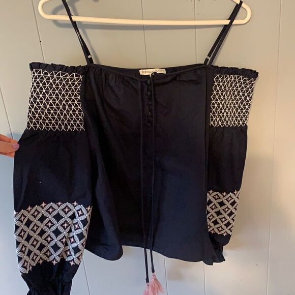 Rebecca Minkoff Navy Embroidered Blouse Size Medium - Picture 2 of 3